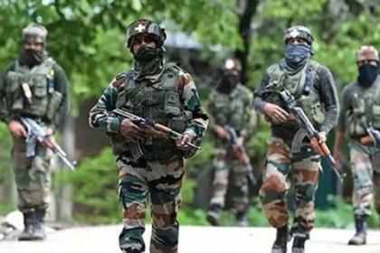 পাকিস্তান সেনাবাহিনীর একাধিক লঞ্চ প্যাড ধ্বংস করে দিল ভারতীয় বাহিনী
