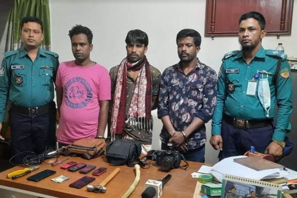 গাজীপুরের অপহৃত ভ্যানচালক উদ্ধার, গ্রেফতার তিন