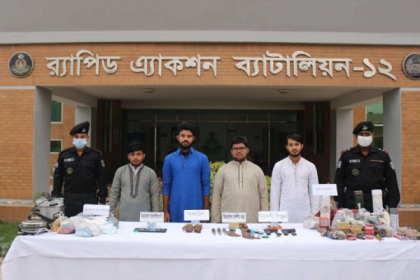 শাহজাদপুরে জঙ্গি সন্দেহে আটক জনের মধ্যে ২ জনের পরিচয় শনাক্ত