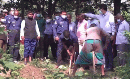 কালিয়াকৈরে আড়াই মাস পর কবর থেকে লাশ উত্তোলন  