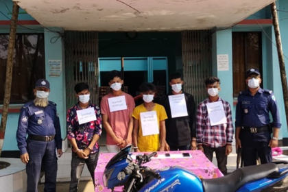 নোয়াখালীতে ছিনতাই চক্রের ৫ সদস্য আটক
