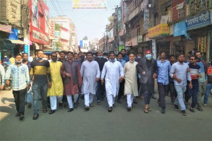 টাঙ্গাইলে ফারুক হত্যা মামলার আসামিদের গ্রেফতারের দাবিতে বিক্ষোভ