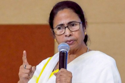 বিজেপিকে ভোট নয়, এরা ক্ষমতায় এসেই বলবে এনআরসি চাই: মমতা