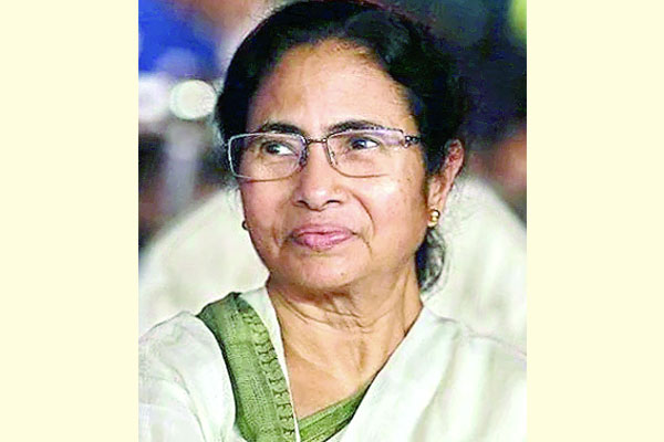 কেন্দ্রের সমালোচনায় মমতা