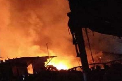 রাজধানীর মিরপুর বস্তির আগুন নিয়ন্ত্রণে