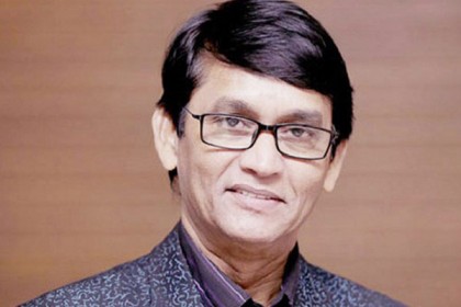 হাসপাতাল থেকে বাসায় ফিরলেন আজিজুল হাকিম