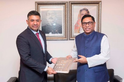 
বাংলাদেশের সাথে সম্পর্কটা ভারত সম্মানের সাথে দেখে: বিক্রম দোরাইস্বামী