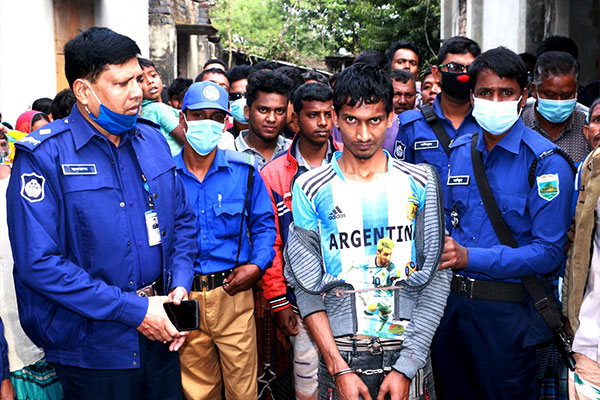 নেশার টাকার জন্য নবজাতককে হত্যা, পিতা আটক