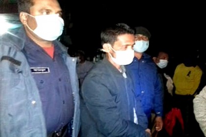 ঠাকুরগাঁওয়ে মালামাল চুরির অভিযোগে হাসপাতালের কর্মচারী গ্রেফতার