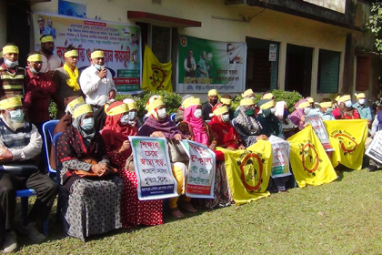 জামালপুরে স্বাস্থ্যকর্মীদের অনির্দিষ্টকালের কর্মবিরতি 