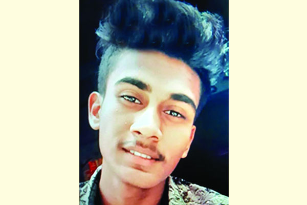 বন্ধুরাই নদীতে ফেলে করল হত্যা