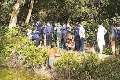 গলা কেটে শ্বশুরকে হত্যা, পুকুরে মিলল ছুরি-হ্যান্ড গ্লাভস