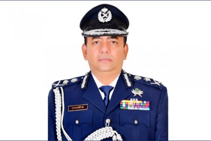 গ্রেফতার-ওয়ারেন্ট নিয়ে আইজিপির নামে ছড়ানো বার্তাটি ‘গুজব’
