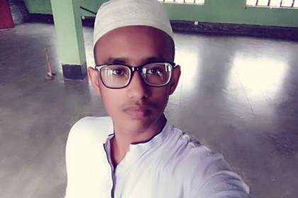 রাজধানীতে শরীরে আগুন ধরিয়ে দেওয়া সেই যুবকের মৃত্যু