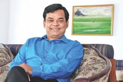 সুস্থ হয়ে বাসায় ফিরলেন জুয়েল আইচ

