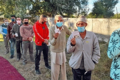 জম্মু-কাশ্মীরে ‘জেলা উন্নয়ন পরিষদ’ নির্বাচন সম্পন্ন