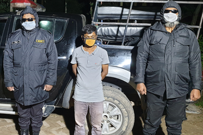 প্রাণনাশের ভয় দেখিয়ে ৩ মাস ধরে শ্যালিকাকে ধর্ষণ, দুলাভাই গ্রেফতার


