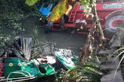 চাঁদপুরে লরি-অটোরিকশা সংঘর্ষে চালকসহ ৩ জন নিহত