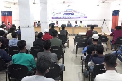 টাঙ্গাইলে বঙ্গবন্ধু টি-২০ ক্রিকেট টুর্নামেন্টের খেলোয়াড় ড্রাফট অনুষ্ঠিত