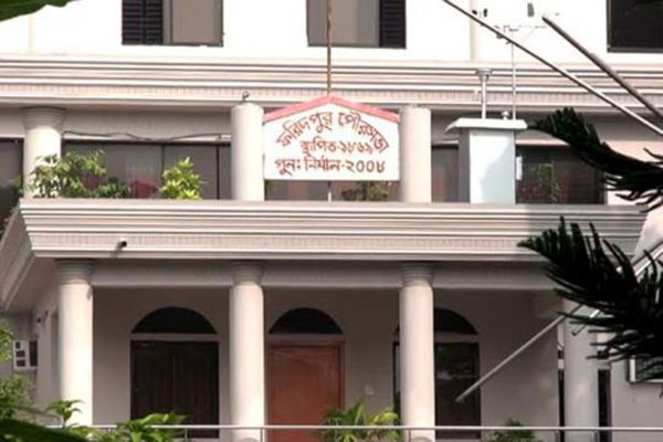 ফরিদপুর পৌরসভা নির্বাচন; হাড্ডাহাড্ডি লড়াইয়ের আভাস
