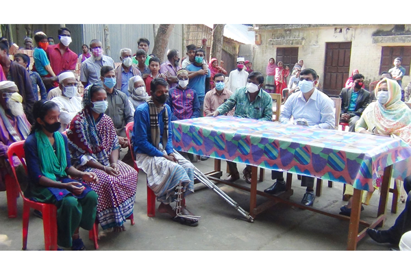 ভ্যানচালক শিশু সম্পার পরিবার ও বাবার চিকিৎসার দায়িত্ব নিলেন প্রধানমন্ত্রী