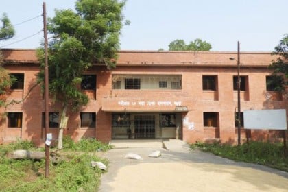 উদ্বোধনের ১৪ বছরেও চালু হয়নি হাসপাতাল