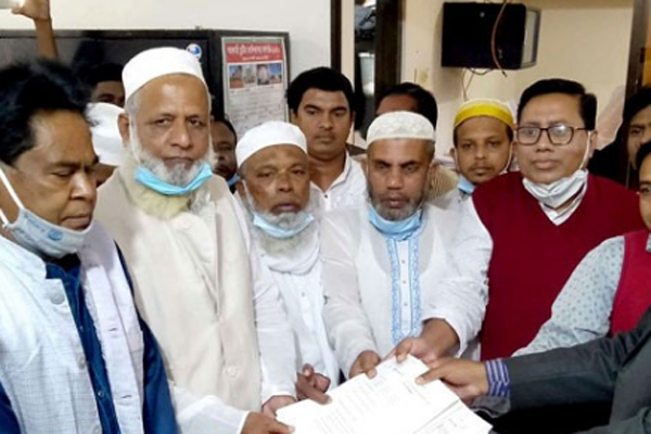 কুয়াকাটা পৌর নির্বাচনে মেয়র পদে ৪ জনের মনোনয়নপত্র জমা