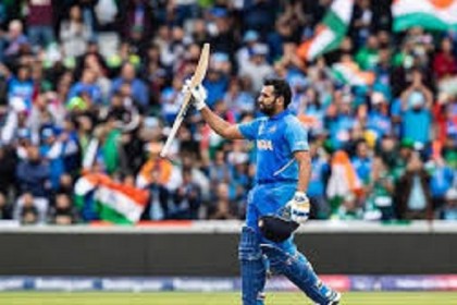 টানা ৮ বছর ভারতের হয়ে যে রেকর্ড গড়লেন রোহিত শর্মা