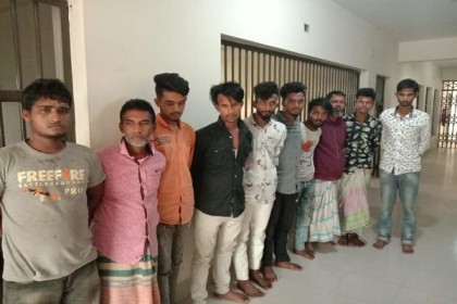 সিদ্ধিরগঞ্জে পুলিশের বিশেষ অভিযানে গ্রেফতার ১৪