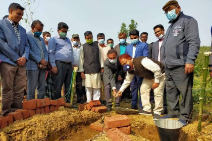 হালুয়াঘাটে ১০০ গৃহহীন পরিবার পাচ্ছে প্রধানমন্ত্রীর উপহার