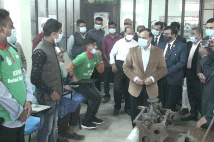 বরিশাল টিটিসি’র কার্যক্রম পরিদর্শনে পানি সম্পদ প্রতিমন্ত্রী