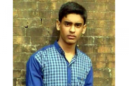 কুমিল্লায় ট্রেনে কাটা পড়ে কলেজছাত্রের মৃত্যু