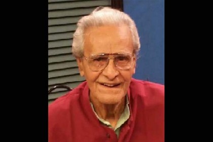 চলে গেলেন বর্ষীয়ান অভিনেতা মনু মুখোপাধ্যায় 

