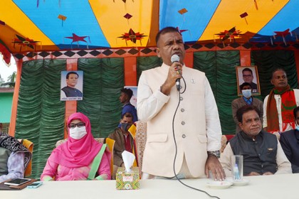 লালপুরে গৃহহীনদের ঘর নির্মাণ কাজের উদ্বোধন