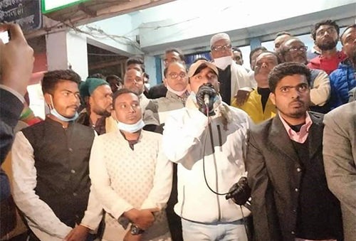বঙ্গবন্ধুর ভাস্কর্য ভাঙার প্রতিবাদে নাটোরে জেলা ছাত্রলীগের বিক্ষোভ 