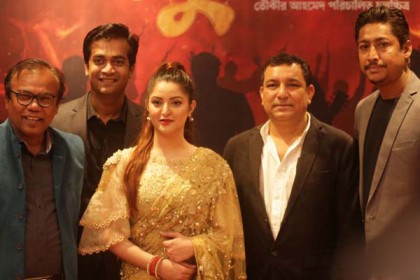 তৌকীর আহমেদের নতুন ছবি ‘স্ফুলিঙ্গ’