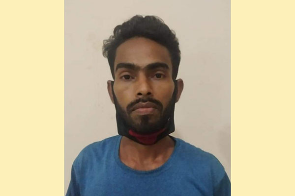 শিশু ধর্ষণে ব্যর্থ হয়ে কুপিয়ে হত্যাচেষ্টা মামলায় যুবক গ্রেফতার