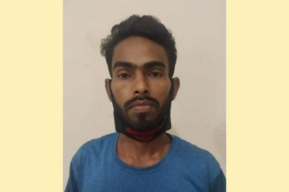 শিশু ধর্ষণে ব্যর্থ হয়ে কুপিয়ে হত্যাচেষ্টা মামলায় যুবক গ্রেফতার