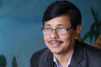 সবটাই চেনা অচেনার দুঃসহ খেলা 