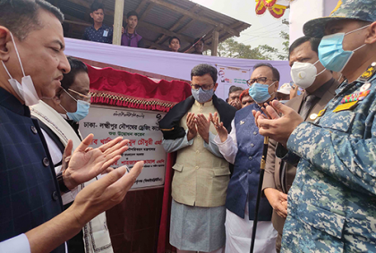 শঙ্কা কাটিয়ে বাংলাদেশে এখন করোনা নিয়ন্ত্রণে: নৌ পরিবহন প্রতিমন্ত্রী 