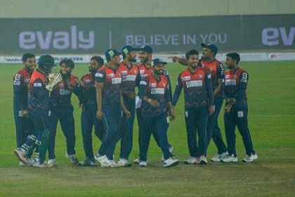 প্লে অফে ফরচুন বরিশাল, বিদায় নিল রাজশাহী

