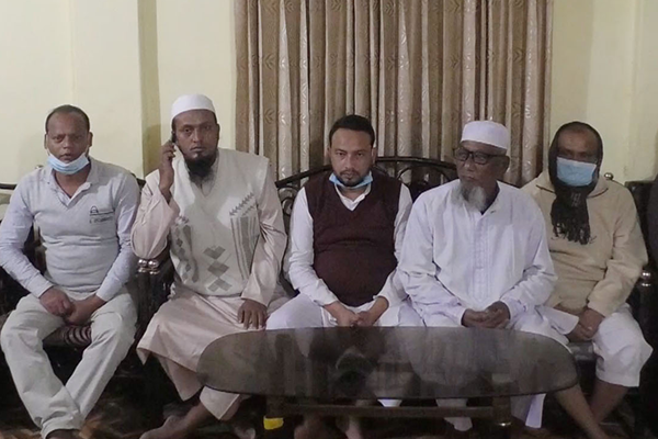 জামালপুরে অবৈধ বাজার উচ্ছেদের দাবিতে সংবাদ সম্মেলন