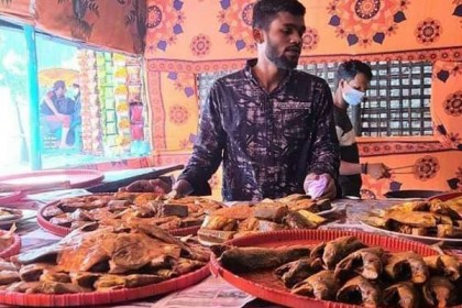 সেন্টমার্টিনে খাবার রেস্টুরেন্টকে জরিমানা, অর্ধশতাধিক প্রতিষ্ঠানকে সতর্ক