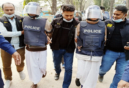 বঙ্গবন্ধুর ভাস্কর্য ভাঙচুর মামলায় দুই শিক্ষার্থীর স্বীকারোক্তিমূলক জবানবন্দি 