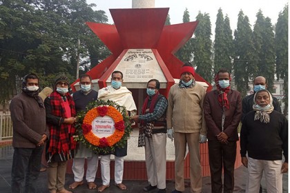 পাবনায় বিনম্র শ্রদ্ধায় শহীদ বুদ্ধিজীবীদের স্মরণ