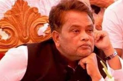 বদিকে পিতা দাবি করে যুবকের মামলা, ডিএনএ টেস্টের দাবি

