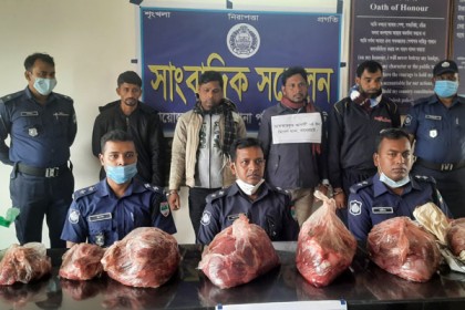 মোংলায় হরিণের মাংসসহ গ্রেফতার ৪ শিকারি 