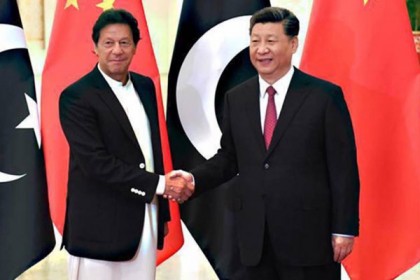 সৌদিকে অর্থ ফেরত দিল পাকিস্তান; ঝুঁকেছে চীনের দিকে