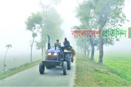 শীতে কাঁপছে লালমনিরহাট, বিপাকে নিম্ন আয়ের মানুষ