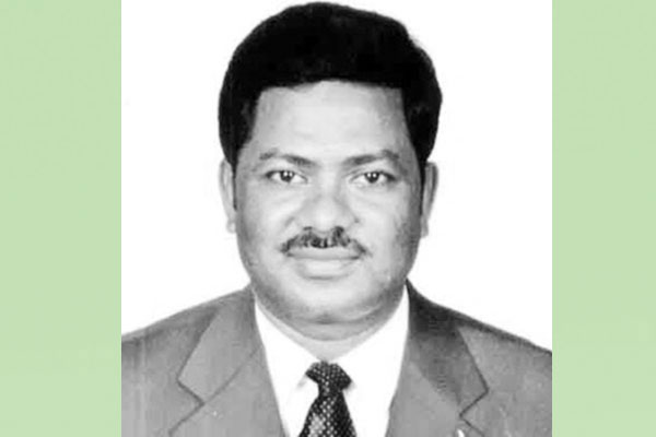 একজন এম এ হাসেমের বড়ই প্রয়োজন ছিল